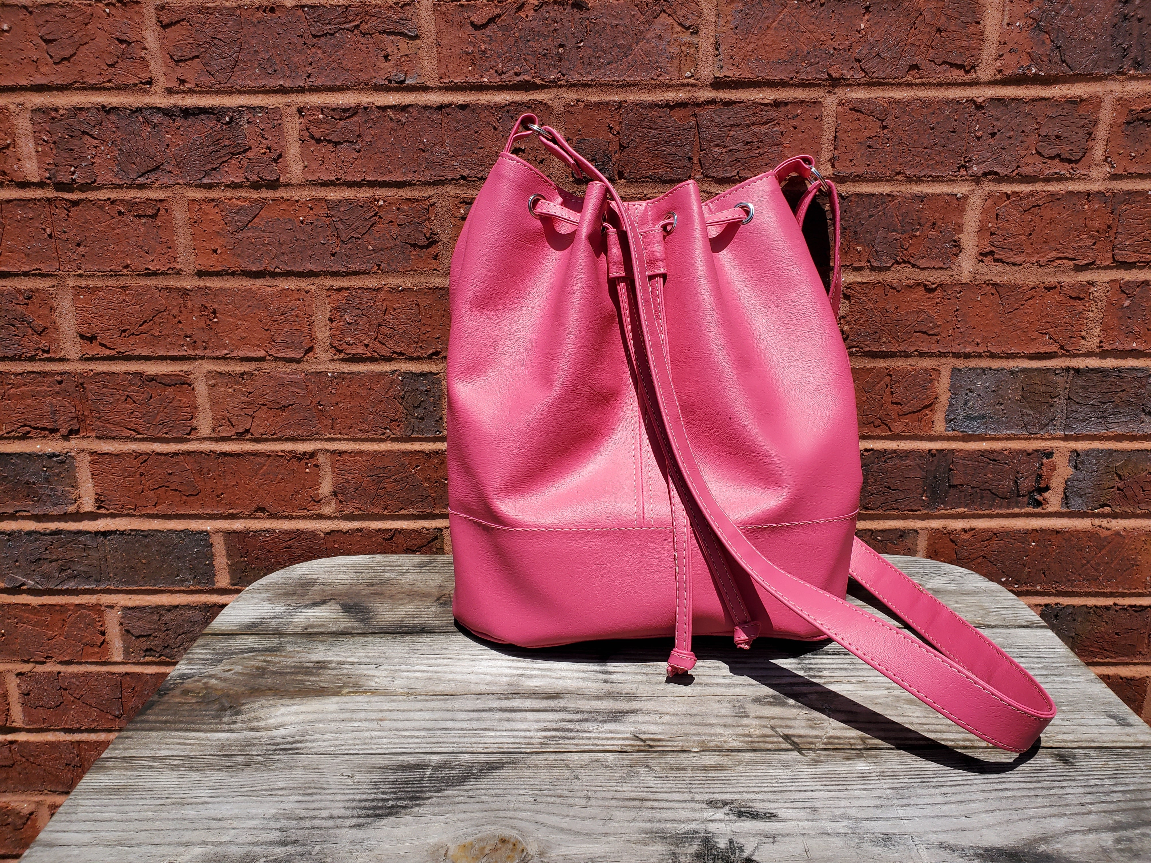 Bonnie bucket store bag