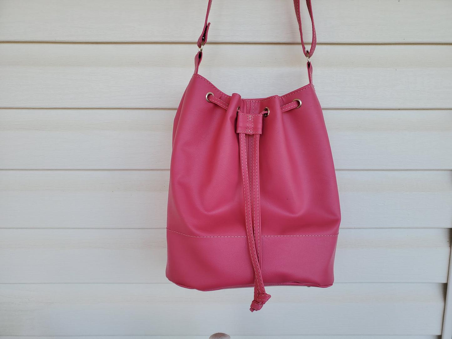 Bonnie Bucket Bag- Hot Pink
