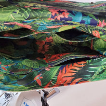 Load image into Gallery viewer, Waxed Canvas Messenger Bag